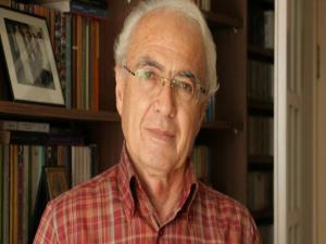 İzmir Kitap Fuarı'nın bu yılki Onur Konuğu, Hidayet Karakuş